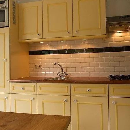 Farm Doppenberg 2 Holiday home Ermelo